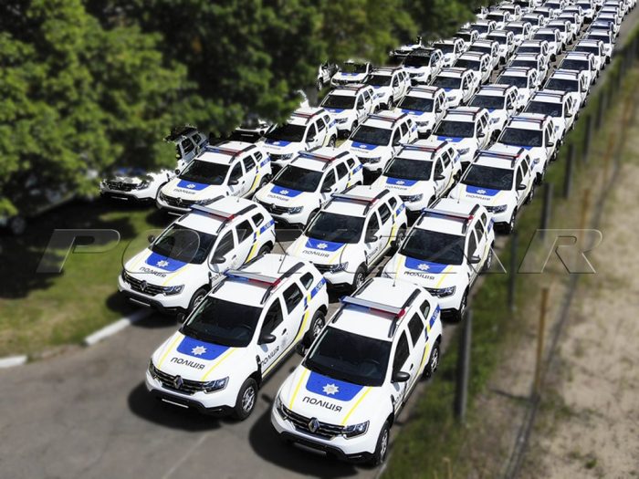 Партия патрульных автомобилей производства Polycar.